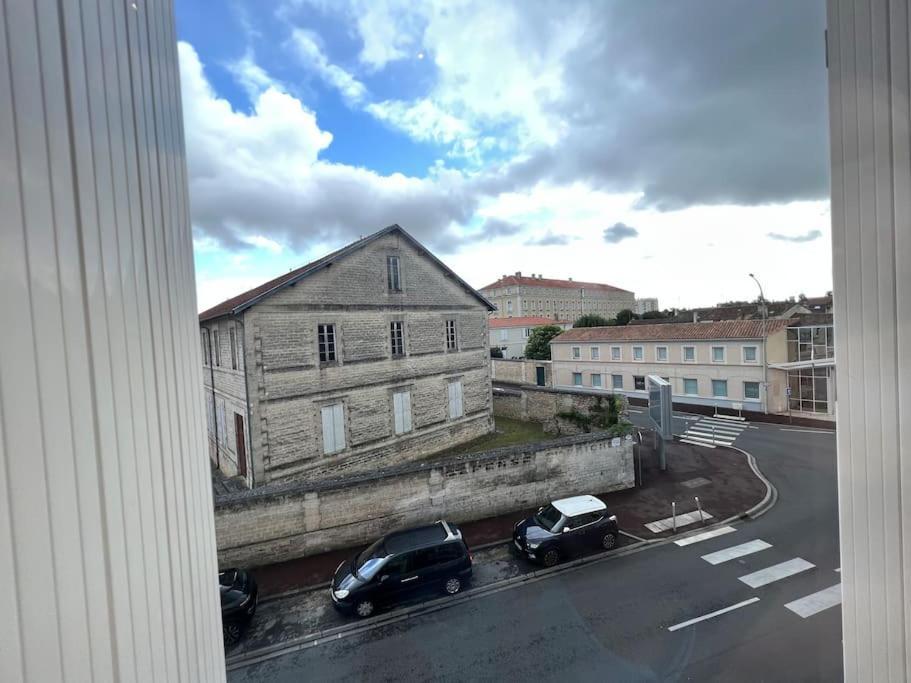 Superbe Studio Centre Ville * Clim * Wifi * Haut De Gamme * Angouleme Exterior photo